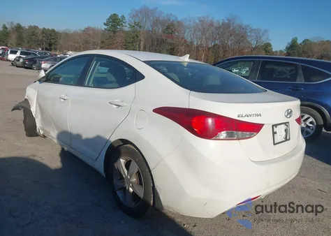 2013 Hyundai Elantra Gls из США, поврежденный, VIN 5NPDH4AE6DH404778